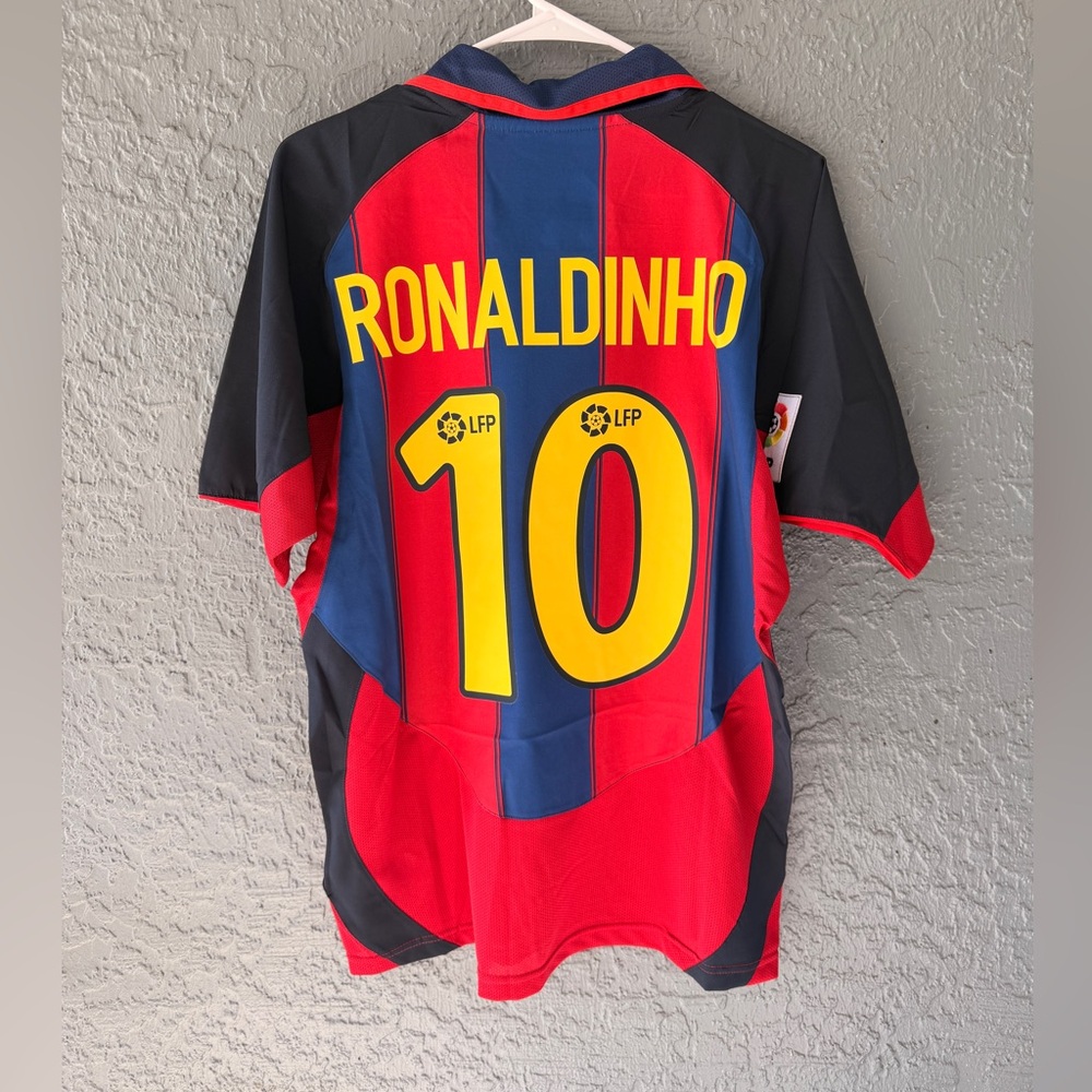 Barcelona Ronaldinho Jersey Retro Red